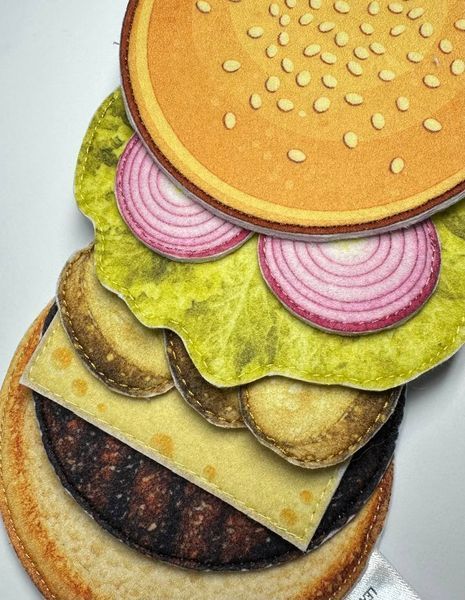 Gra filcowa &bdquo;Zł&oacute;ż burgera&rdquo; fotografia
